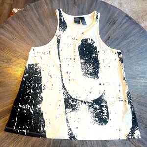 Harley-Davidson H-DMC “The Eagle‎ Soars Alone / 1981” Graphic Tank Top – Size L